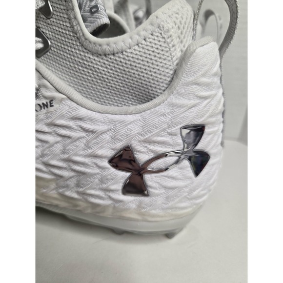 Under Armour Spotlight Clone 3.0 MC Football 3026334-100 Men's Size 13 - Picture 5 of 8